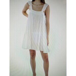 70F/21C Womens White Textured  Ruffle Sleeve Casual Mini Dress M